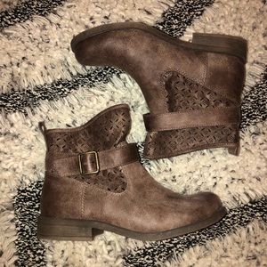 Size 9 booties, worn once, perfect condition!